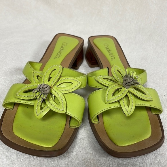 Chadwicks Bright Lime Green Leather Square Toe Flat Sandals Women's US 6M - Picture 1 of 5